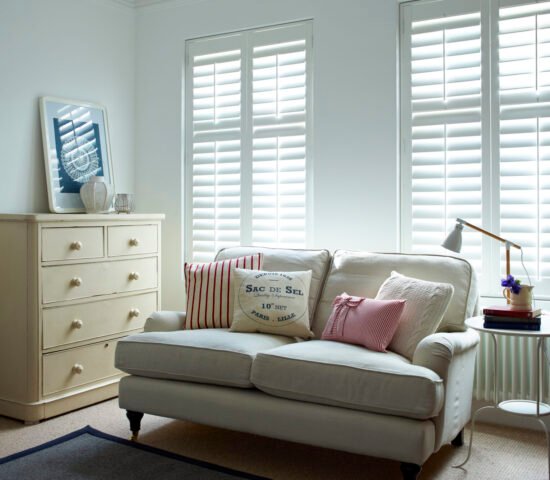 White-Shutters-in-Living-Room-with-Central-Tilt-Rold-Basswood